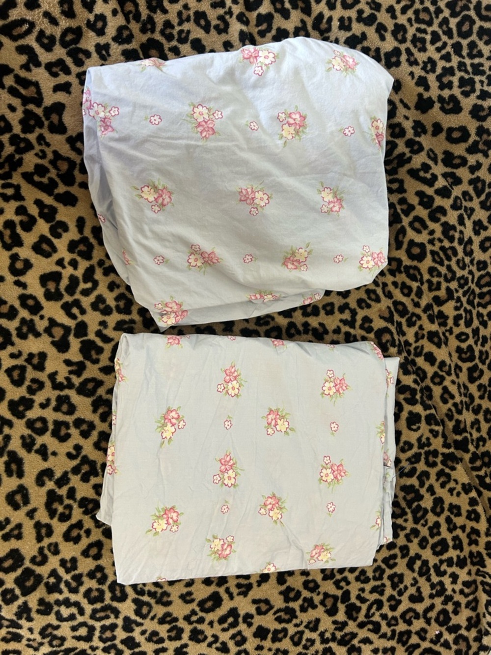 Pottery Barn kids Flat & Fitted sheets